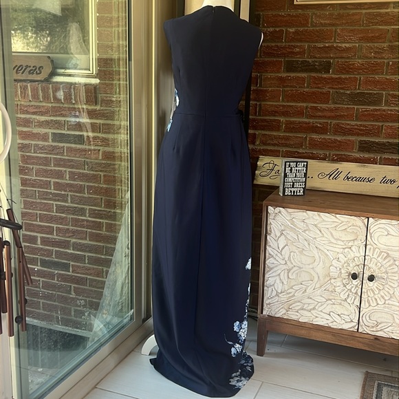 Kay Unger Esti Floral Stretch-Crêpe Walk-Thru Jumpsuit Size 12 NWT - Picture 9 of 10